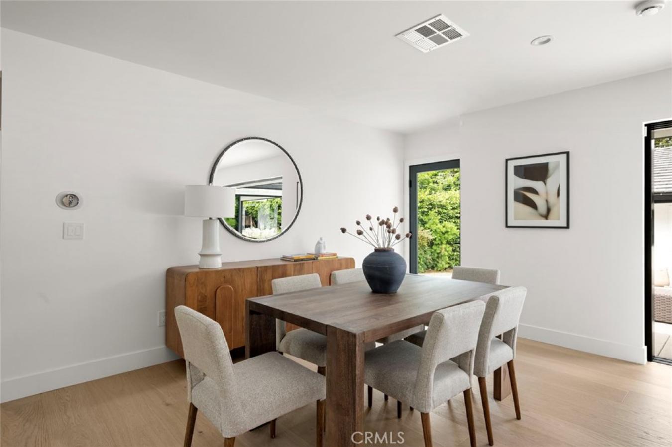 Long Beach, Los Angeles, 90815, United States, 5 Bedrooms Bedrooms, ,5 BathroomsBathrooms,Residential,For Sale,2049522
