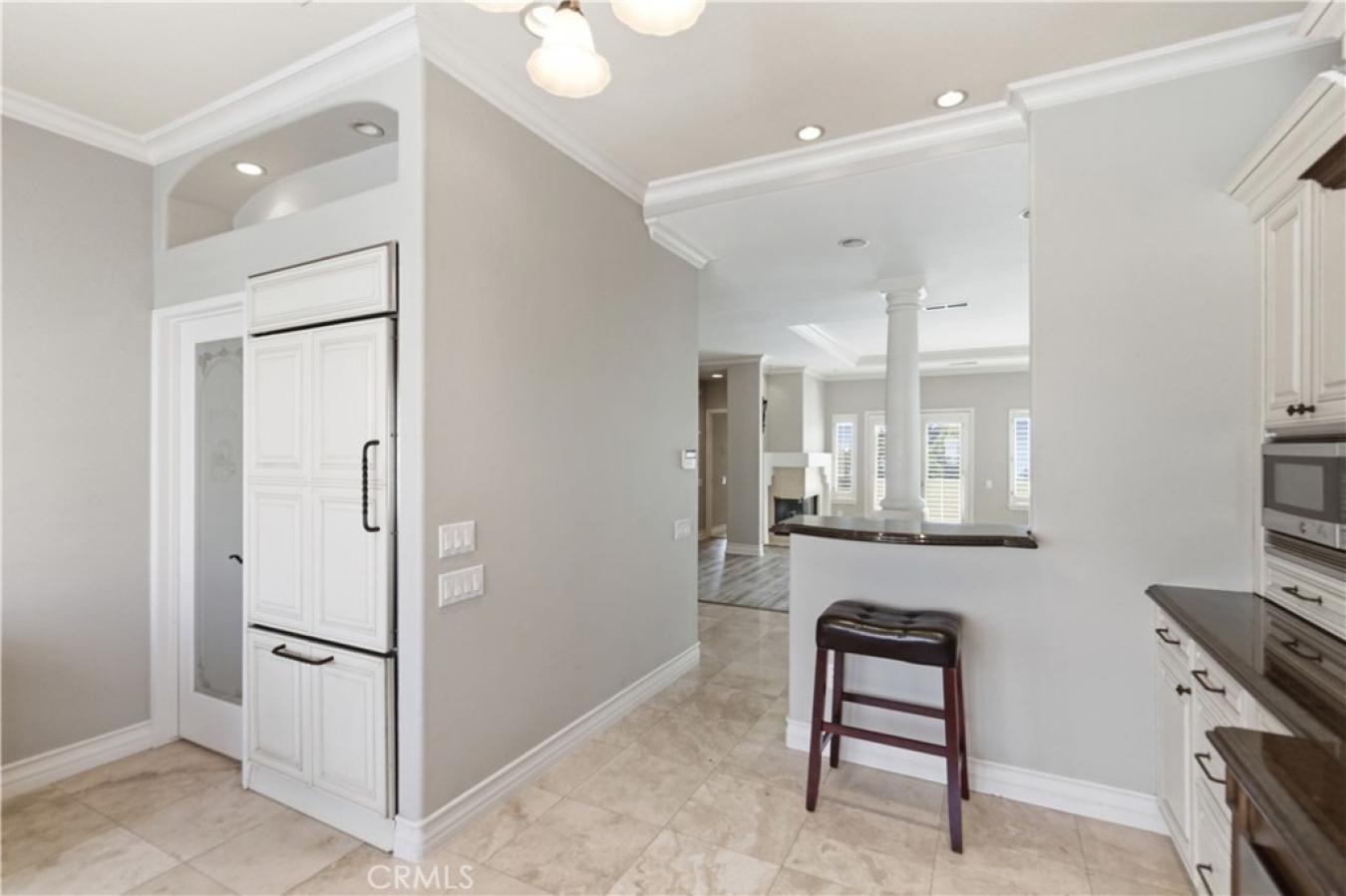 Catalina View! Warm coastal villa living in Monarch Beach is available – image 16