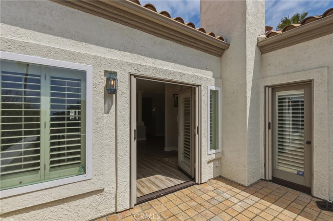 Catalina View! Warm coastal villa living in Monarch Beach is available – image 5