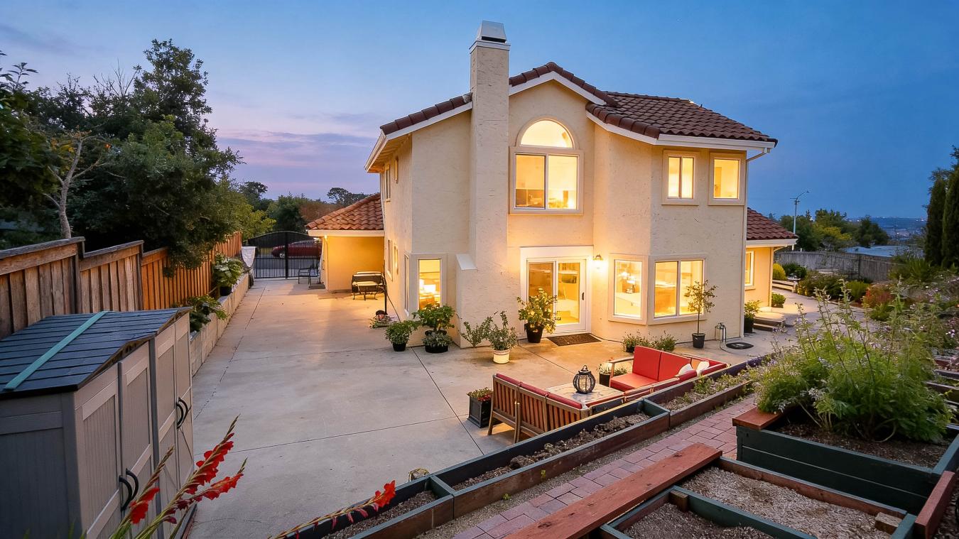 Vallejo, Solano, 94591, United States, 5 Bedrooms Bedrooms, ,3 BathroomsBathrooms,Residential,For Sale,2049521