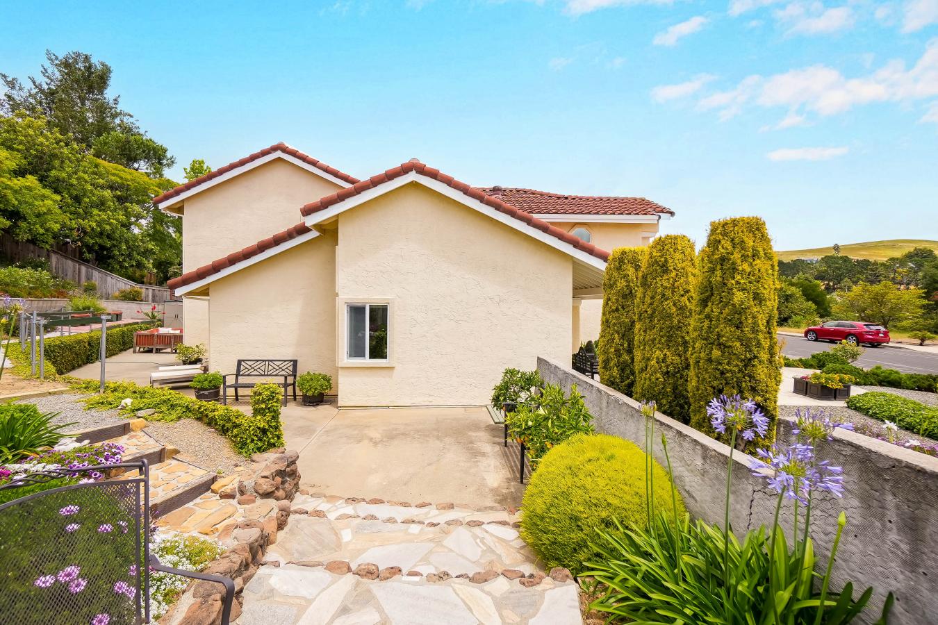 Vallejo, Solano, 94591, United States, 5 Bedrooms Bedrooms, ,3 BathroomsBathrooms,Residential,For Sale,2049521