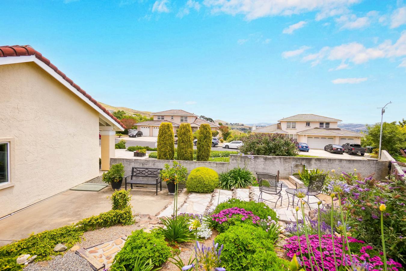 Vallejo, Solano, 94591, United States, 5 Bedrooms Bedrooms, ,3 BathroomsBathrooms,Residential,For Sale,2049521