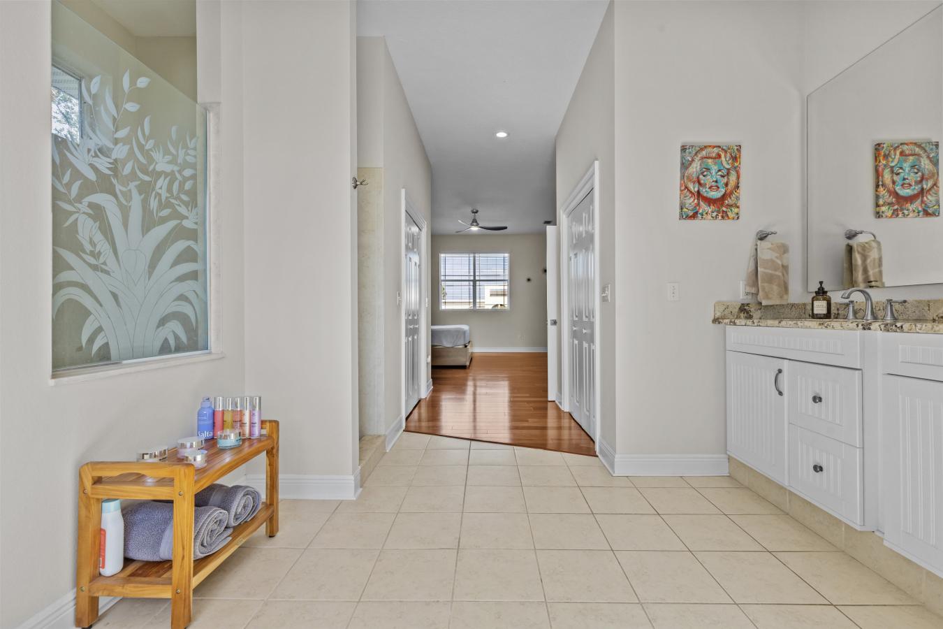 Crystal Beach, Pinellas, 34681, United States, 5 Bedrooms Bedrooms, ,3 BathroomsBathrooms,Residential,For Sale,2049519