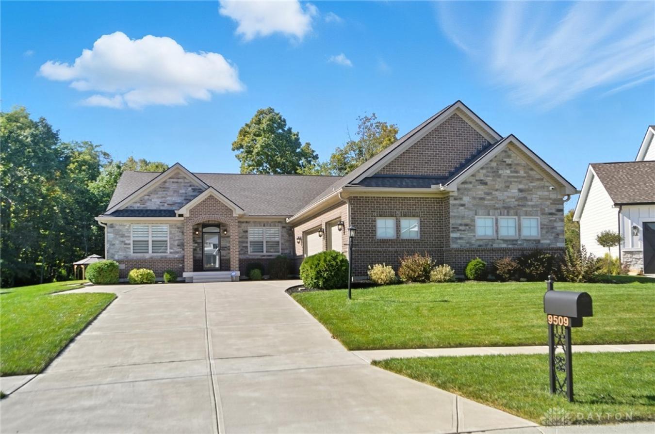 Clearcreek Twp, Warren, 45458, United States, ,Residential,For Sale,2049518
