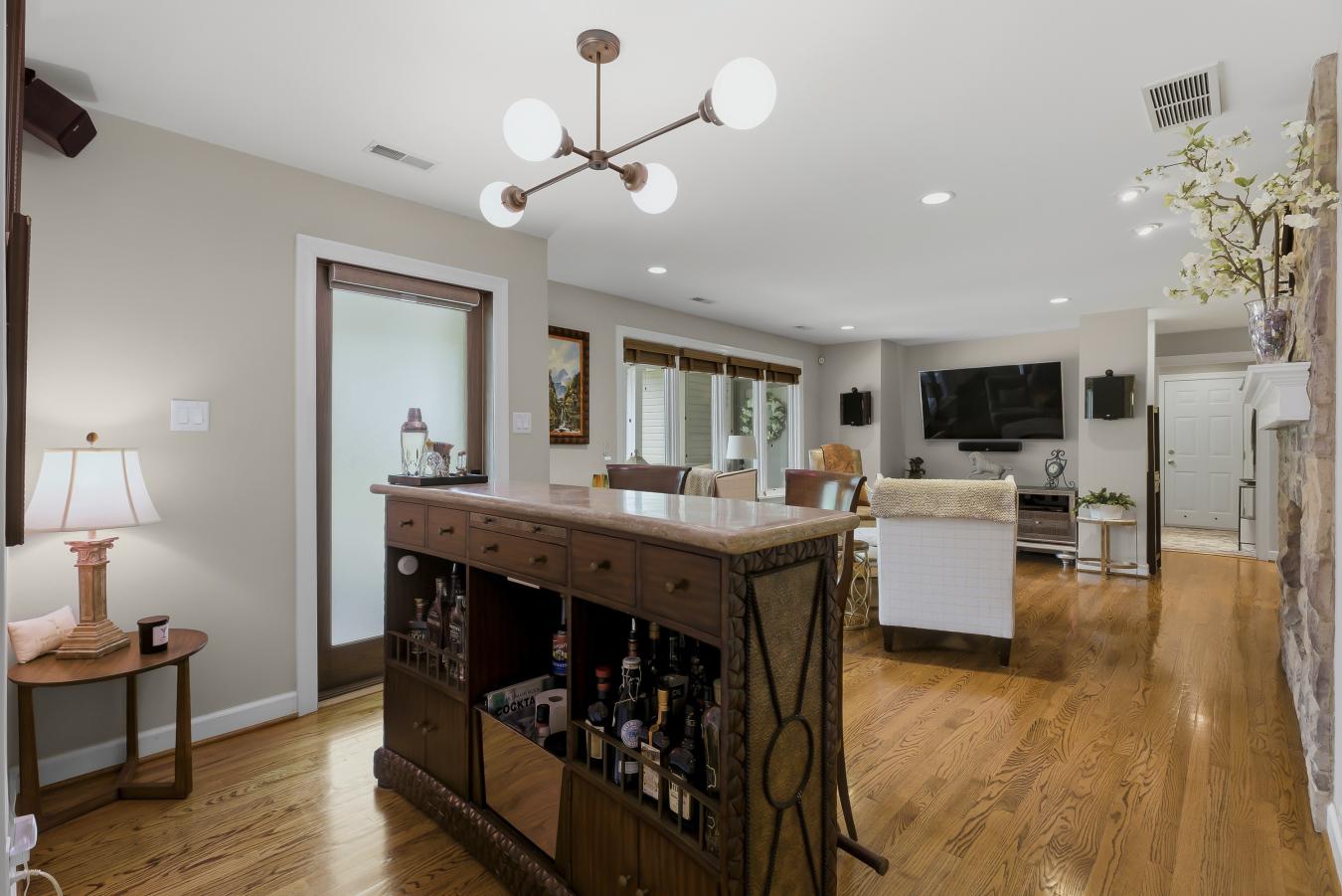 Creve Coeur, Missouri, 63141, United States, 3 Bedrooms Bedrooms, ,2 BathroomsBathrooms,Residential,For Sale,2049517