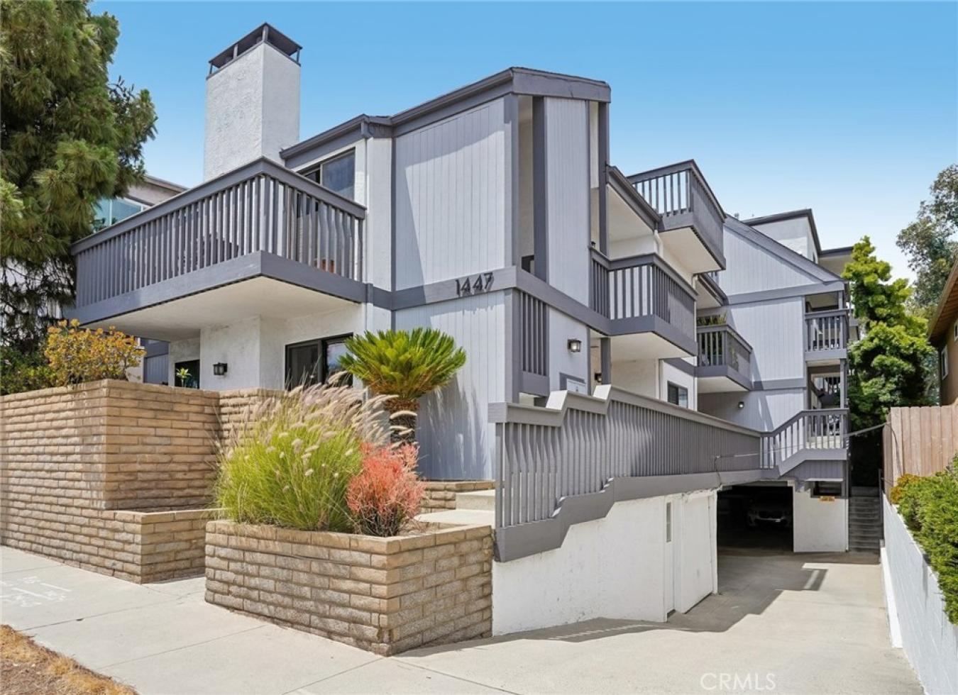 Manhattan Beach, Los Angeles, 90266, United States, 3 Bedrooms Bedrooms, ,2 BathroomsBathrooms,Residential,For Sale,2049516