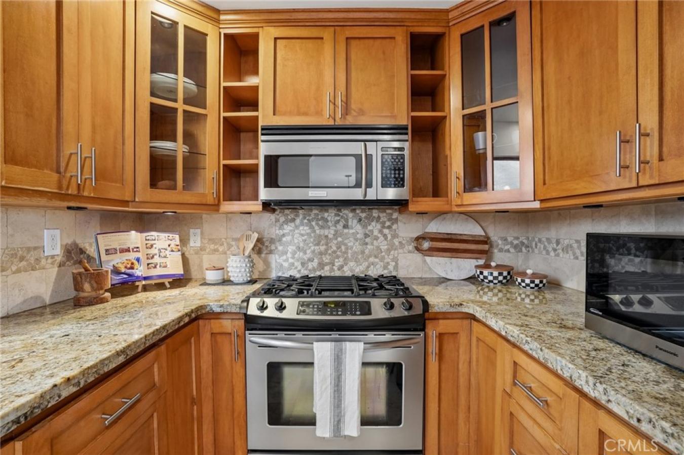Manhattan Beach, Los Angeles, 90266, United States, 3 Bedrooms Bedrooms, ,2 BathroomsBathrooms,Residential,For Sale,2049516