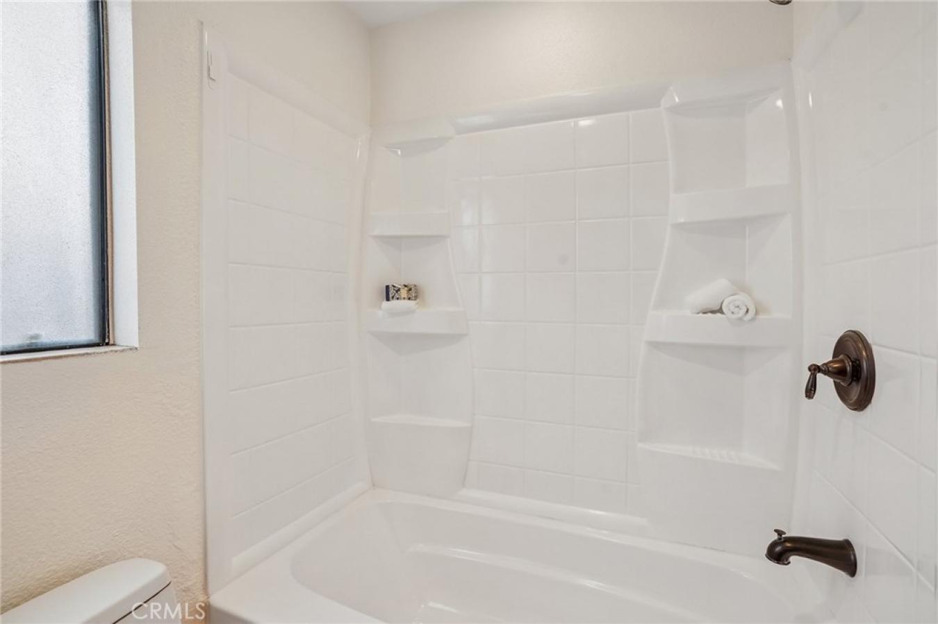 Manhattan Beach, Los Angeles, 90266, United States, 3 Bedrooms Bedrooms, ,2 BathroomsBathrooms,Residential,For Sale,2049516