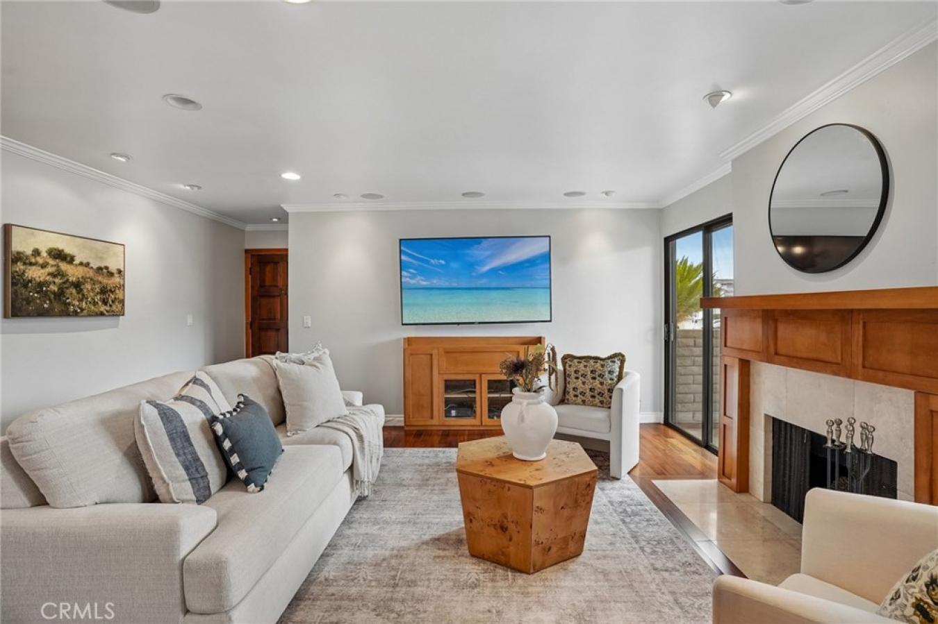 Manhattan Beach, Los Angeles, 90266, United States, 3 Bedrooms Bedrooms, ,2 BathroomsBathrooms,Residential,For Sale,2049516