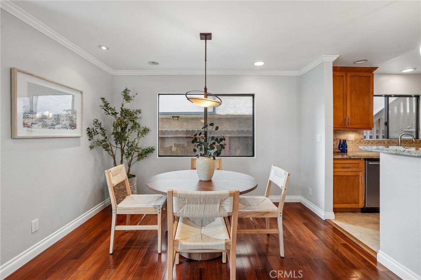 Manhattan Beach, Los Angeles, 90266, United States, 3 Bedrooms Bedrooms, ,2 BathroomsBathrooms,Residential,For Sale,2049516
