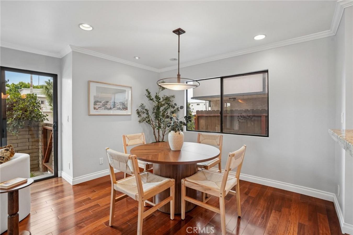 Manhattan Beach, Los Angeles, 90266, United States, 3 Bedrooms Bedrooms, ,2 BathroomsBathrooms,Residential,For Sale,2049516