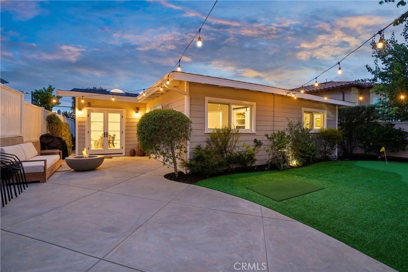 Manhattan Beach, Los Angeles, 90266, United States, 4 Bedrooms Bedrooms, ,2 BathroomsBathrooms,Residential,For Sale,2049514
