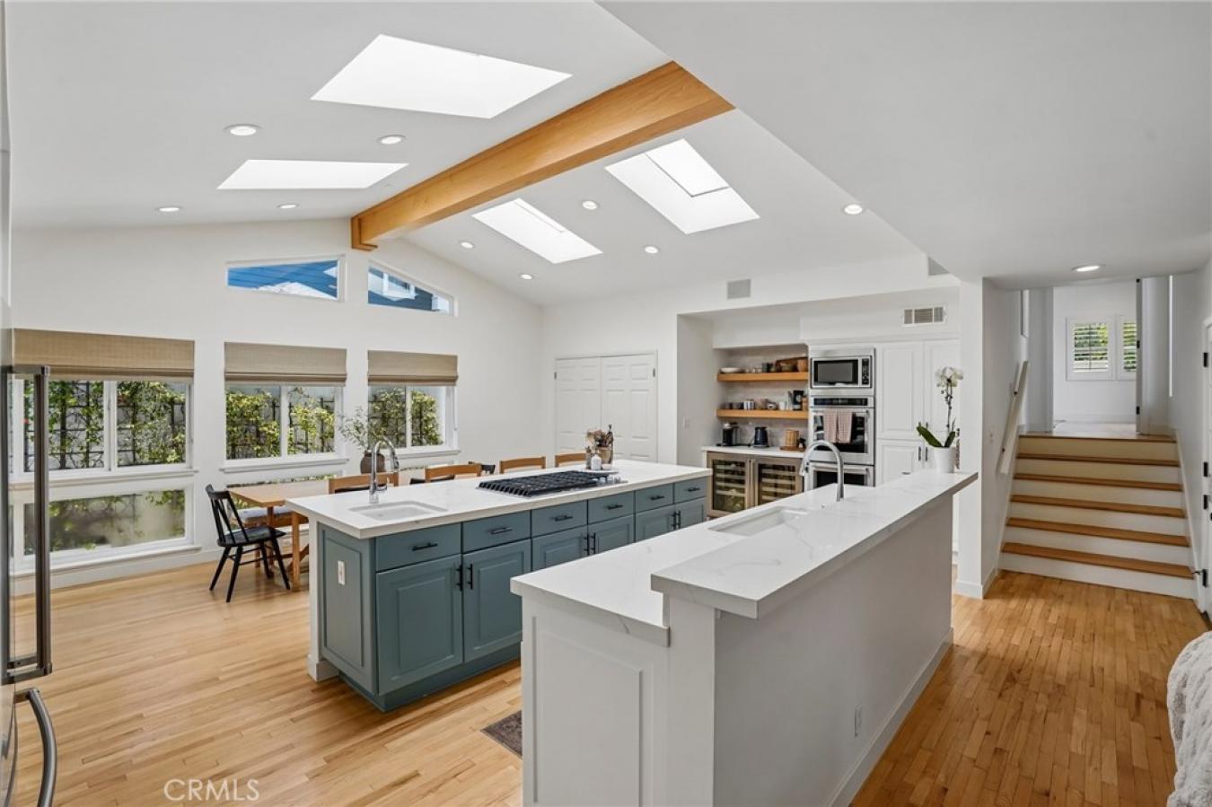 Manhattan Beach, Los Angeles, 90266, United States, 4 Bedrooms Bedrooms, ,2 BathroomsBathrooms,Residential,For Sale,2049514
