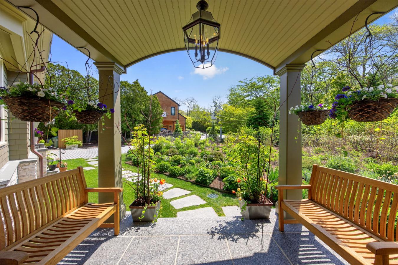Falmouth, Barnstable, 02540, United States, 4 Bedrooms Bedrooms, ,3 BathroomsBathrooms,Residential,For Sale,2049510