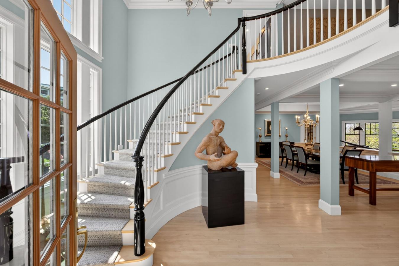 Falmouth, Barnstable, 02540, United States, 4 Bedrooms Bedrooms, ,3 BathroomsBathrooms,Residential,For Sale,2049510