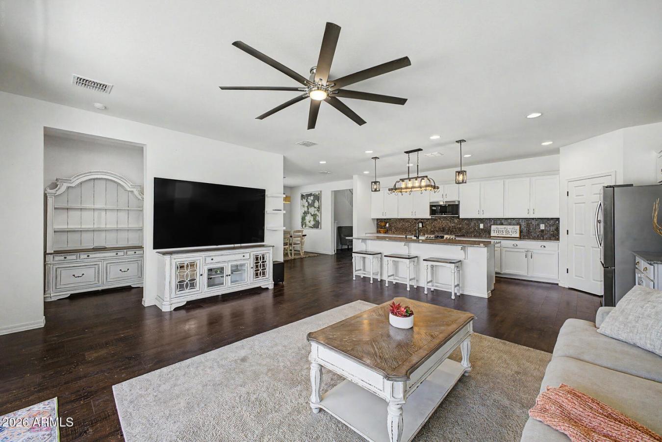 Laveen, Maricopa, 85339, United States, 5 Bedrooms Bedrooms, ,3 BathroomsBathrooms,Residential,For Sale,2049508
