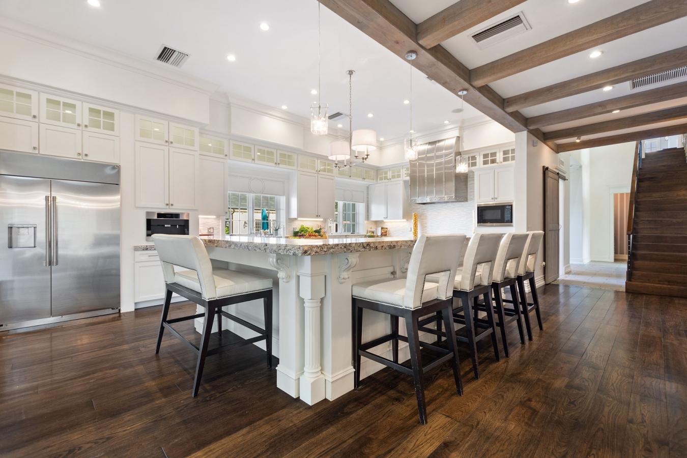Chuluota, Florida, 32766, United States, 8 Bedrooms Bedrooms, ,8 BathroomsBathrooms,Residential,For Sale,2049505