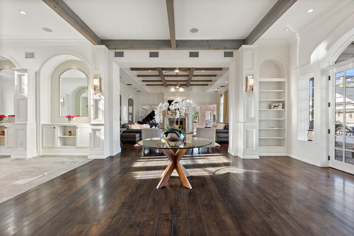 Chuluota, Florida, 32766, United States, 8 Bedrooms Bedrooms, ,8 BathroomsBathrooms,Residential,For Sale,2049505