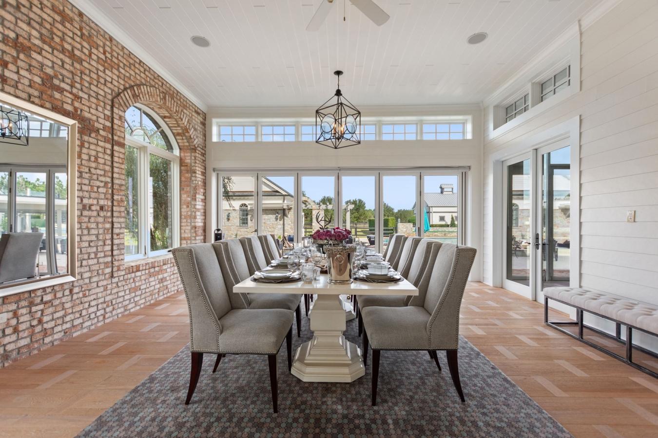 Chuluota, Florida, 32766, United States, 8 Bedrooms Bedrooms, ,8 BathroomsBathrooms,Residential,For Sale,2049505
