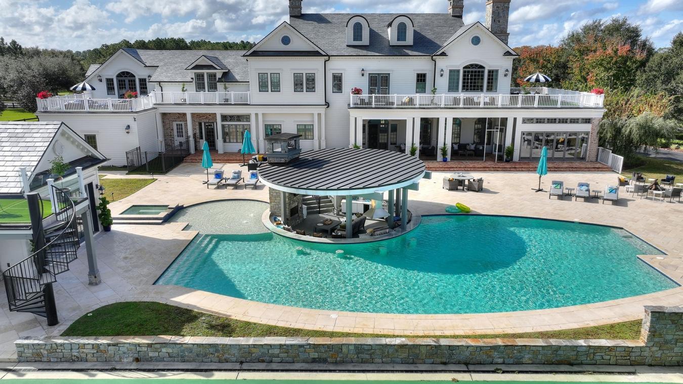 Chuluota, Florida, 32766, United States, 8 Bedrooms Bedrooms, ,8 BathroomsBathrooms,Residential,For Sale,2049505