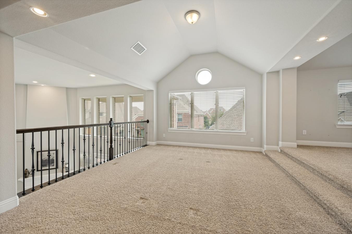 Welcome to 3624 Ladybank, a beautifully maintained 5-bed, 4-bath home – image 18