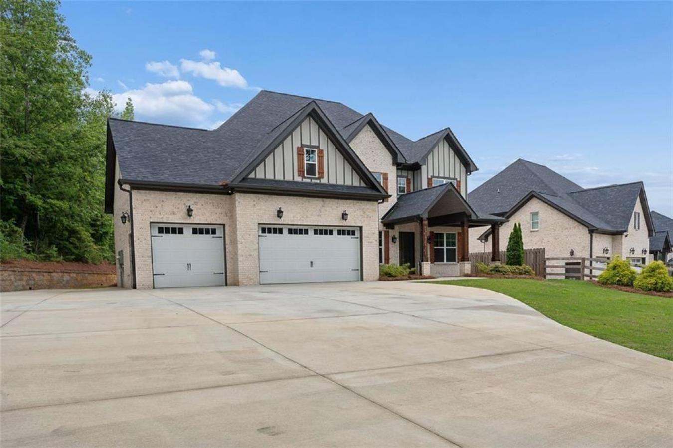 990 TAB ROBERTS ROAD, Lawrenceville, Gwinnett - GA, 30043, United States, 6 Bedrooms Bedrooms, ,5 BathroomsBathrooms,Residential,For Sale,990 TAB ROBERTS ROAD,7776569