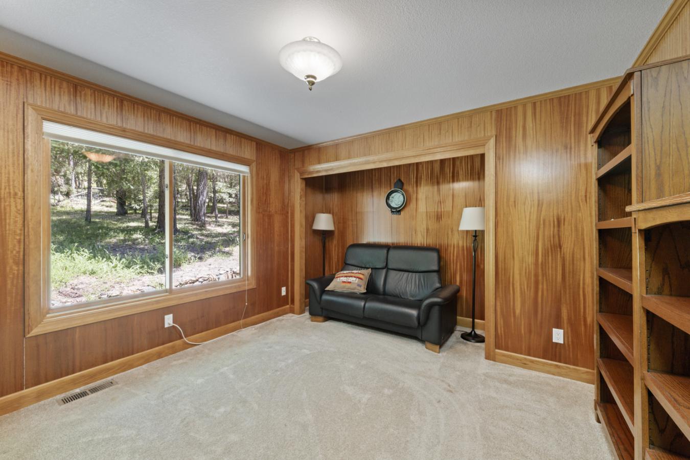 1562 Sleepy Hollow Loop, Grants Pass, Josephine, 97527, United States, 4 Bedrooms Bedrooms, ,2 BathroomsBathrooms,Residential,For Sale,1562 Sleepy Hollow Loop,220221828