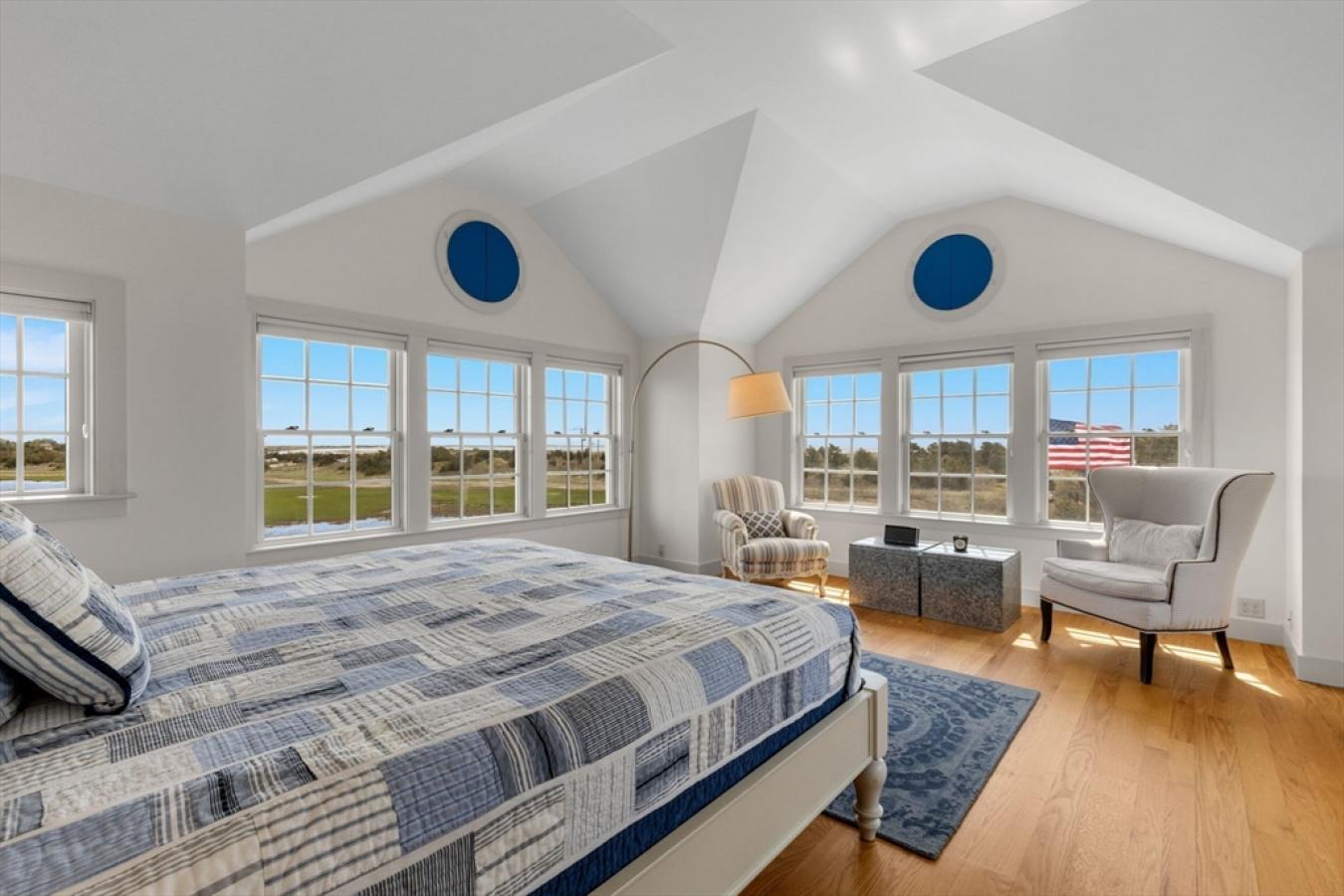 Perched on the waterfront in Chathams coveted Stage Island neighborhoo – image 20