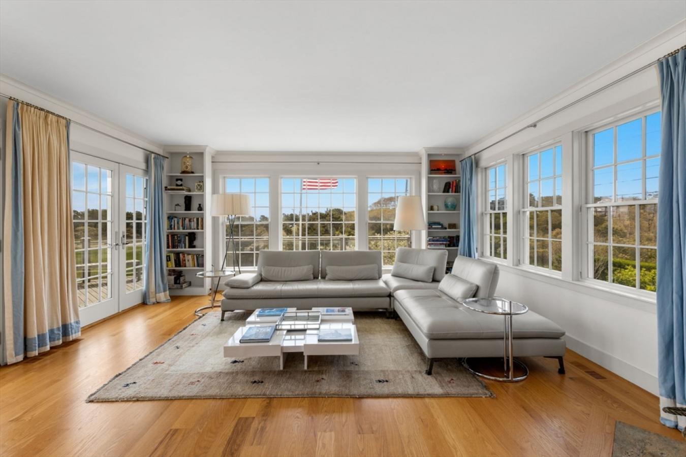 Perched on the waterfront in Chathams coveted Stage Island neighborhoo – image 4