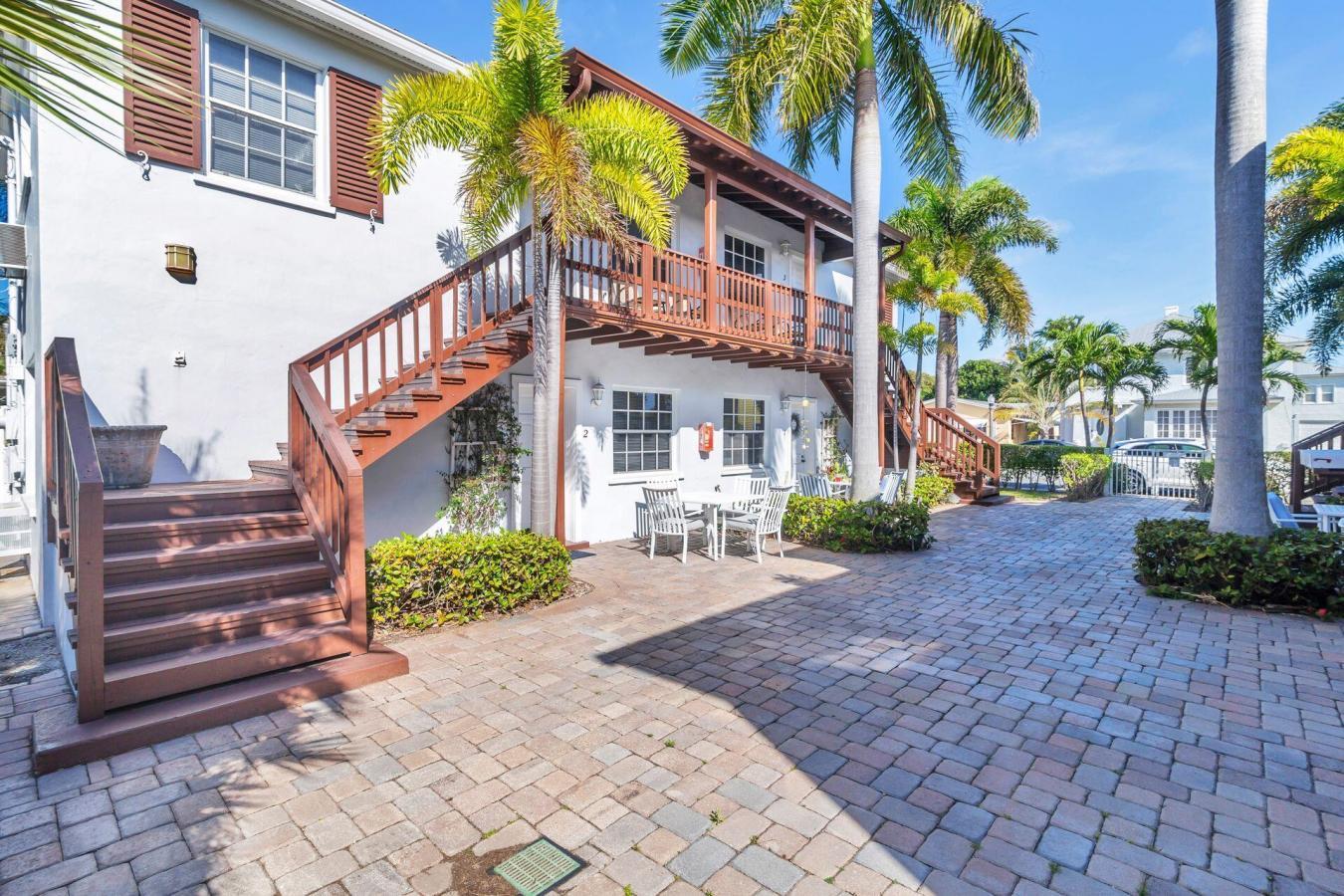 230 Conniston Road, West Palm Beach, FL, 33405, United States, 4 Bedrooms Bedrooms, ,4 BathroomsBathrooms,Residential,For Sale,230 Conniston Road,227730