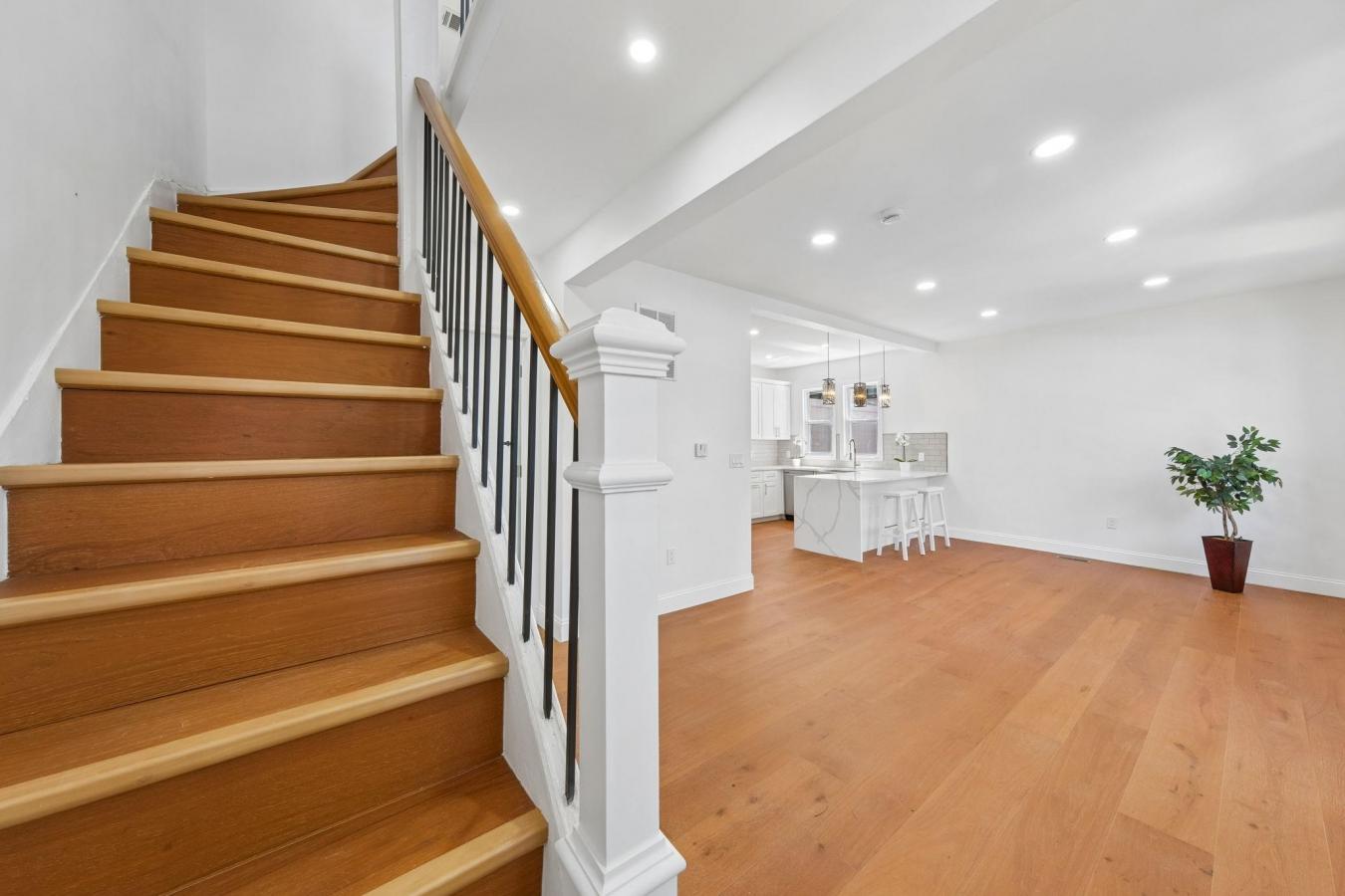 42 Passaic Avenue, Jersey City, Hudson, 07307, United States, 3 Bedrooms Bedrooms, ,3 BathroomsBathrooms,Residential,For Sale,42 Passaic Avenue,260010857