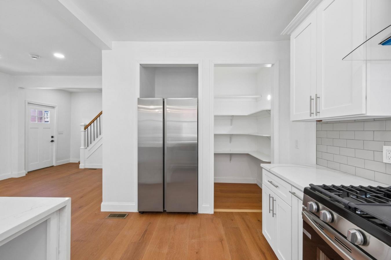42 Passaic Avenue, Jersey City, Hudson, 07307, United States, 3 Bedrooms Bedrooms, ,3 BathroomsBathrooms,Residential,For Sale,42 Passaic Avenue,260010857