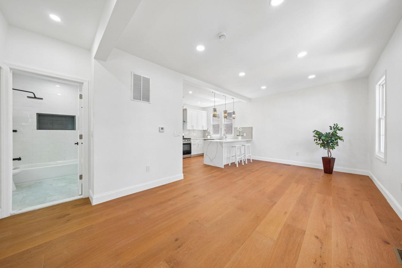 42 Passaic Avenue, Jersey City, Hudson, 07307, United States, 3 Bedrooms Bedrooms, ,3 BathroomsBathrooms,Residential,For Sale,42 Passaic Avenue,260010857