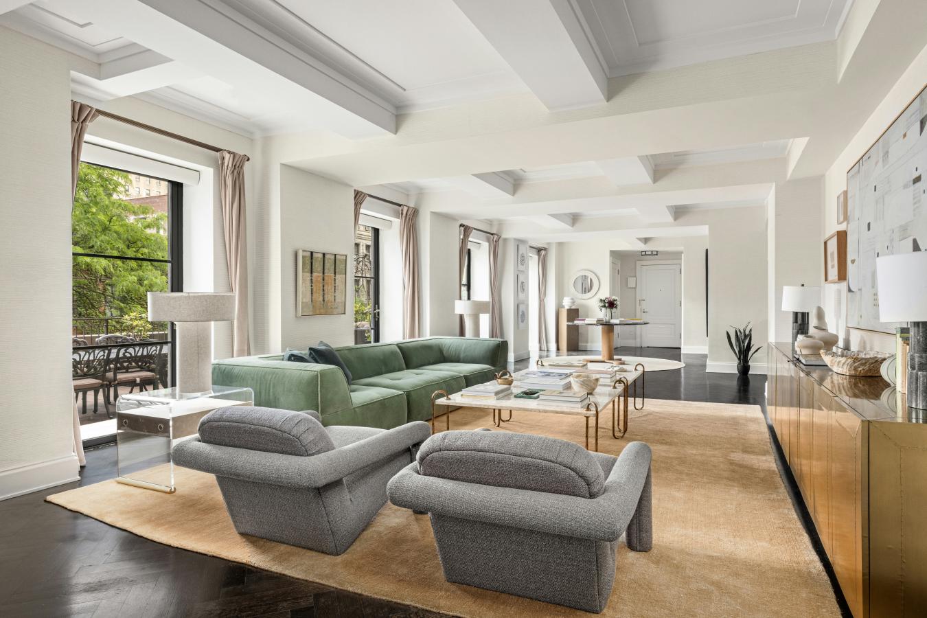 Spanning over 4,200 square feet, this exceptional five-bedroom, five-a – image 1