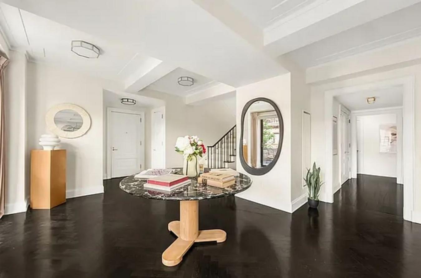 Spanning over 4,200 square feet, this exceptional five-bedroom, five-a – image 12