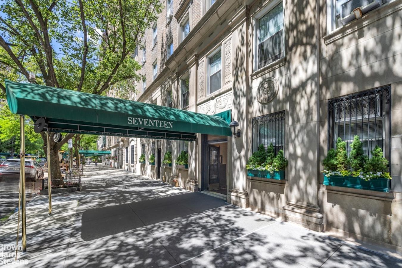 17 EAST 96TH STREET, New York, NY, 10128, United States, 2 Bedrooms Bedrooms, ,1 BathroomBathrooms,Residential,For Sale,17 EAST 96TH STREET,227782