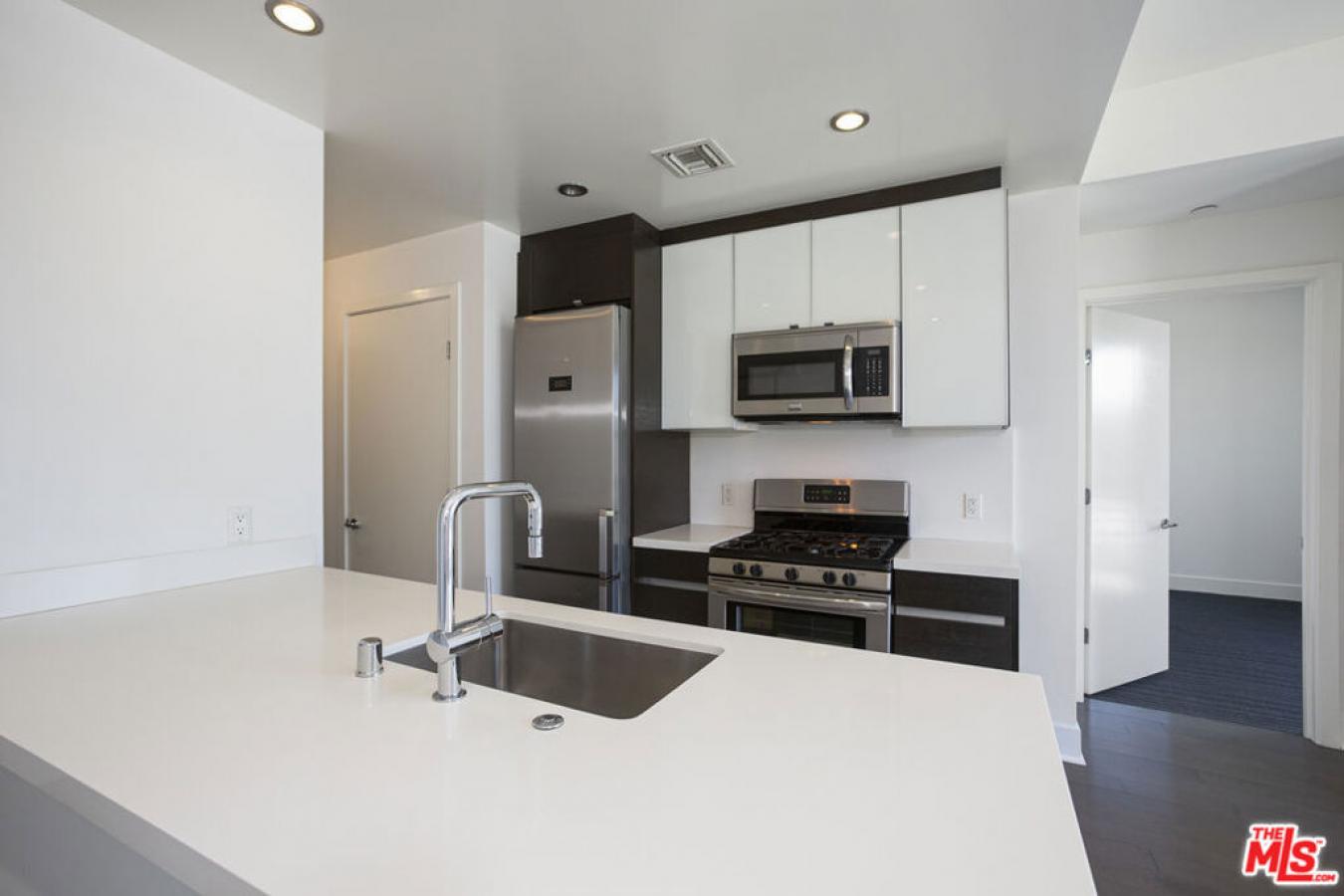Want the atmosphere of Playa Vista, without the crowds? This is for yo – image 14