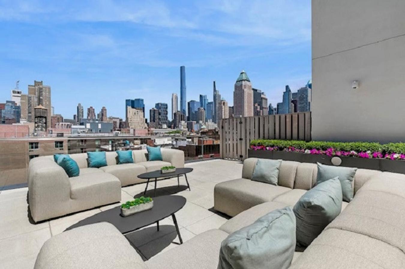 500 WEST 45TH STREET, New York, NY, 10036, United States, 1 Bedroom Bedrooms, ,1 BathroomBathrooms,Residential,For Sale,500 WEST 45TH STREET,227824