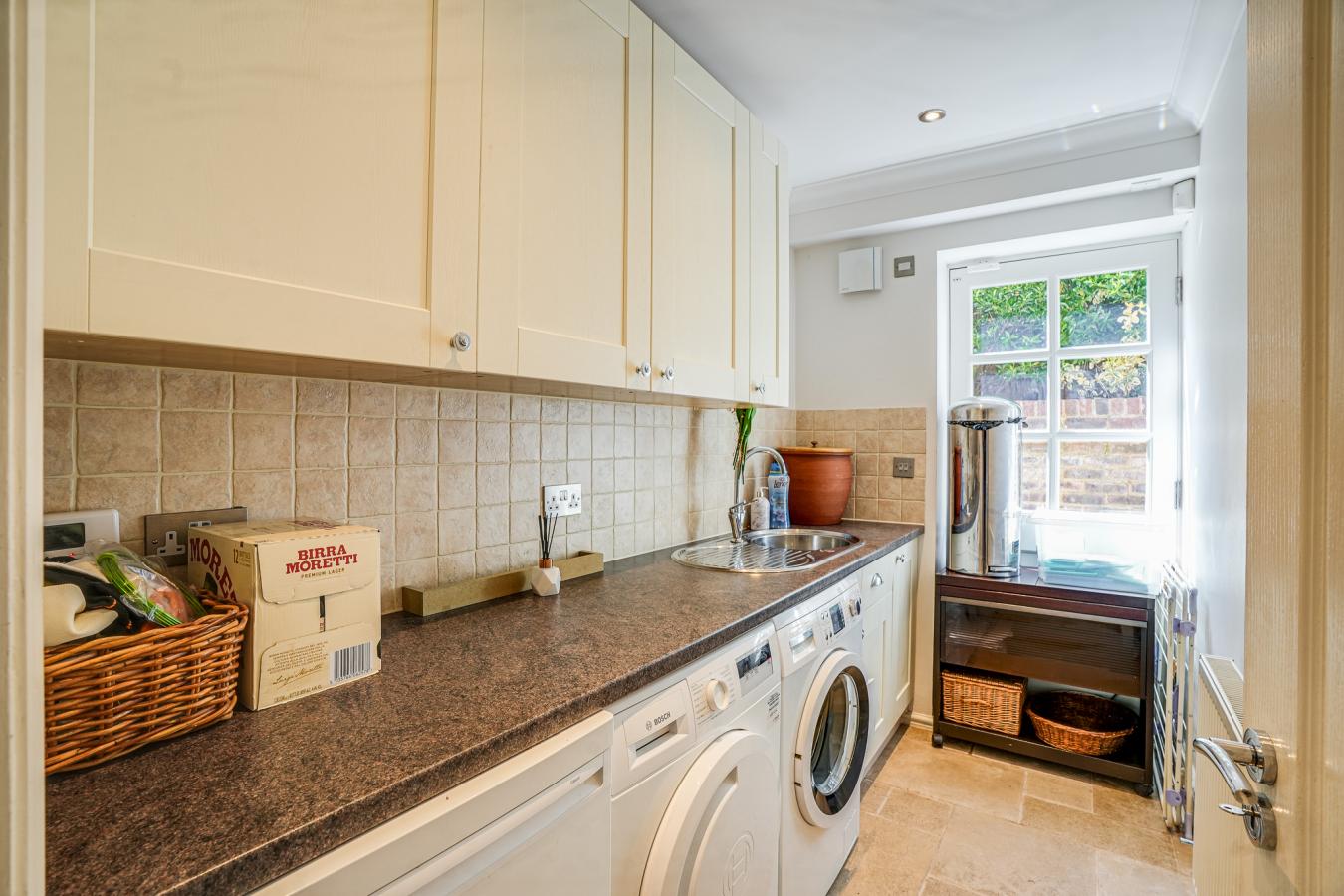 The Copse, Warlingham, Surrey, CR6 9ER, United Kingdom, 5 Bedrooms Bedrooms, ,4 BathroomsBathrooms,Residential,For Sale,The Copse,227825