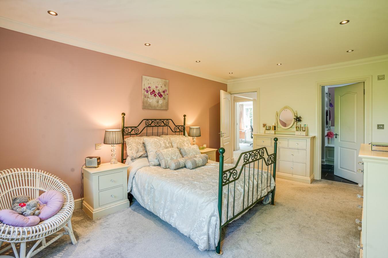 The Copse, Warlingham, Surrey, CR6 9ER, United Kingdom, 5 Bedrooms Bedrooms, ,4 BathroomsBathrooms,Residential,For Sale,The Copse,227825