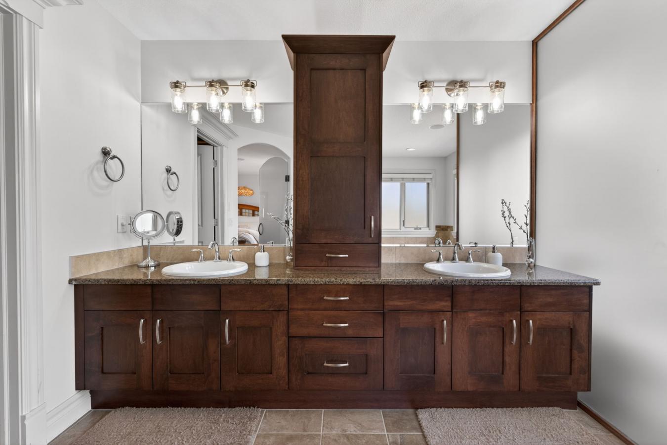 32 Aspen Meadows Manor SW, Calgary, Calgary, T3H5Z6, Canada, 6 Bedrooms Bedrooms, ,5 BathroomsBathrooms,Residential,For Sale,32 Aspen Meadows Manor SW,A2317801