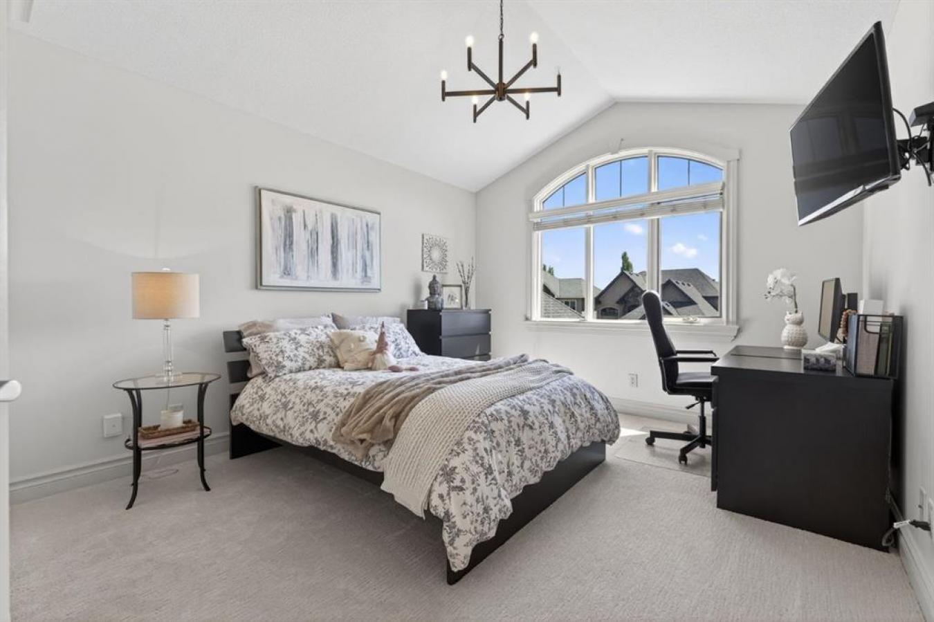 32 Aspen Meadows Manor SW, Calgary, Calgary, T3H5Z6, Canada, 6 Bedrooms Bedrooms, ,5 BathroomsBathrooms,Residential,For Sale,32 Aspen Meadows Manor SW,A2317801
