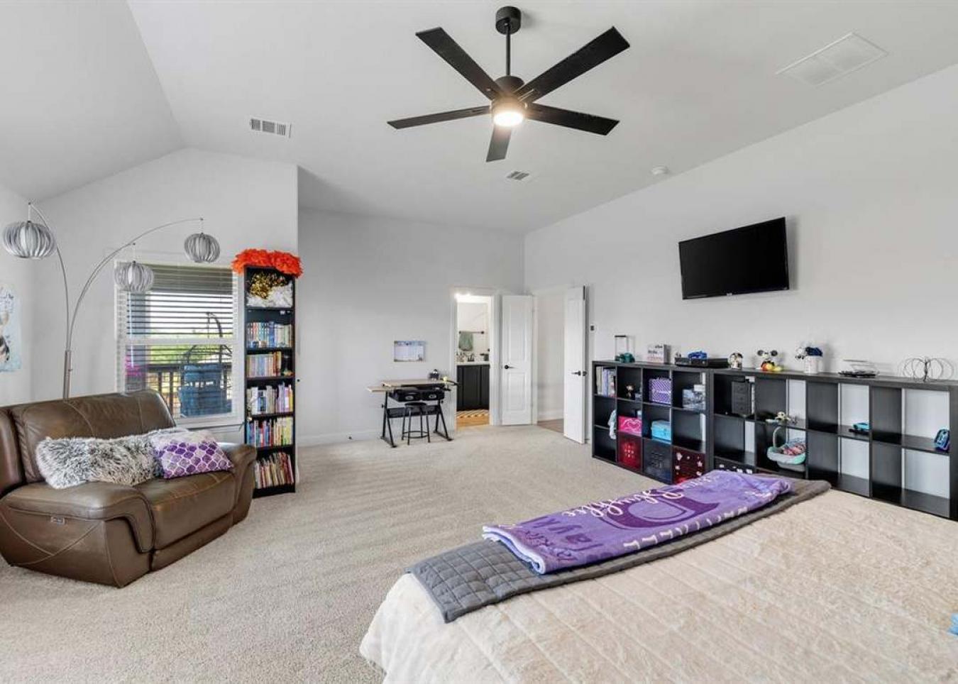4351 Berylline Lane, Prosper, TX, 75078, United States, 6 Bedrooms Bedrooms, ,4 BathroomsBathrooms,Residential,For Sale,4351 Berylline Lane,21290334