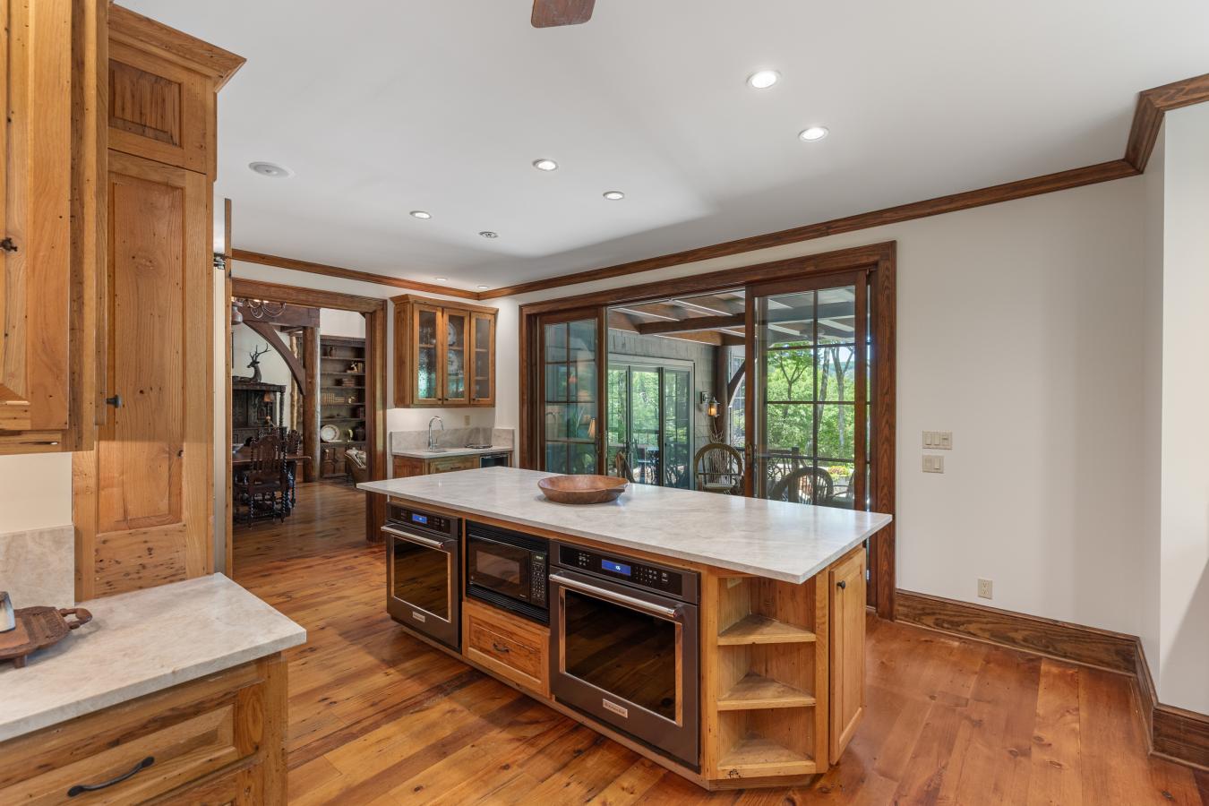 2141 Upper Divide, Highlands, Jackson, 28741, United States, 5 Bedrooms Bedrooms, ,5 BathroomsBathrooms,Residential,For Sale,2141 Upper Divide,1003477