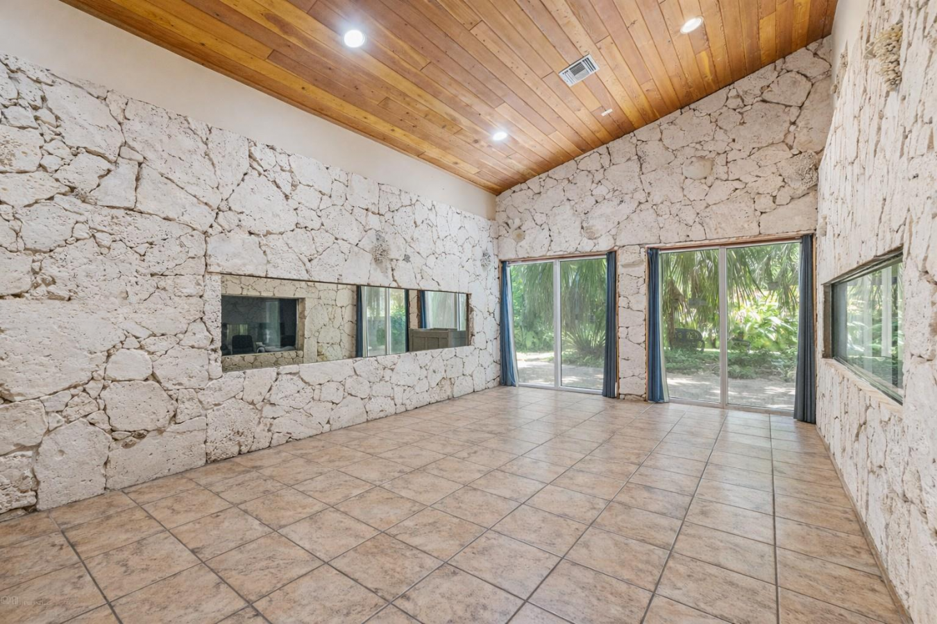 7997 SW 76 Avenue, Miami, Miami Dade, 33143, United States, 6 Bedrooms Bedrooms, ,4 BathroomsBathrooms,Residential,For Sale,7997 SW 76 Avenue,A11993465
