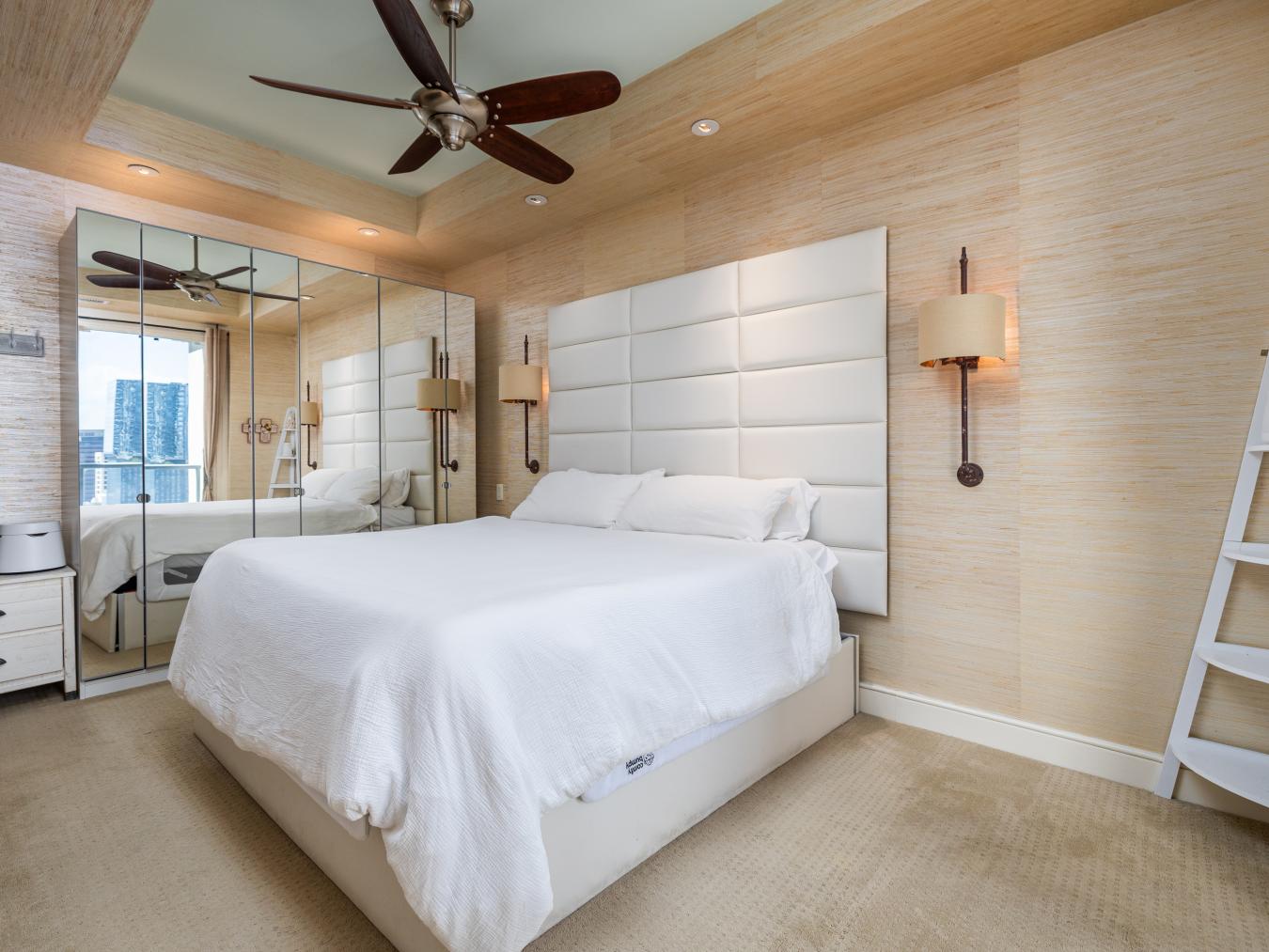 98 San Jacinto Boulevard, Austin, Travis, 78701, United States, 1 Bedroom Bedrooms, ,1 BathroomBathrooms,Residential,For Sale,98 San Jacinto Boulevard,9718821