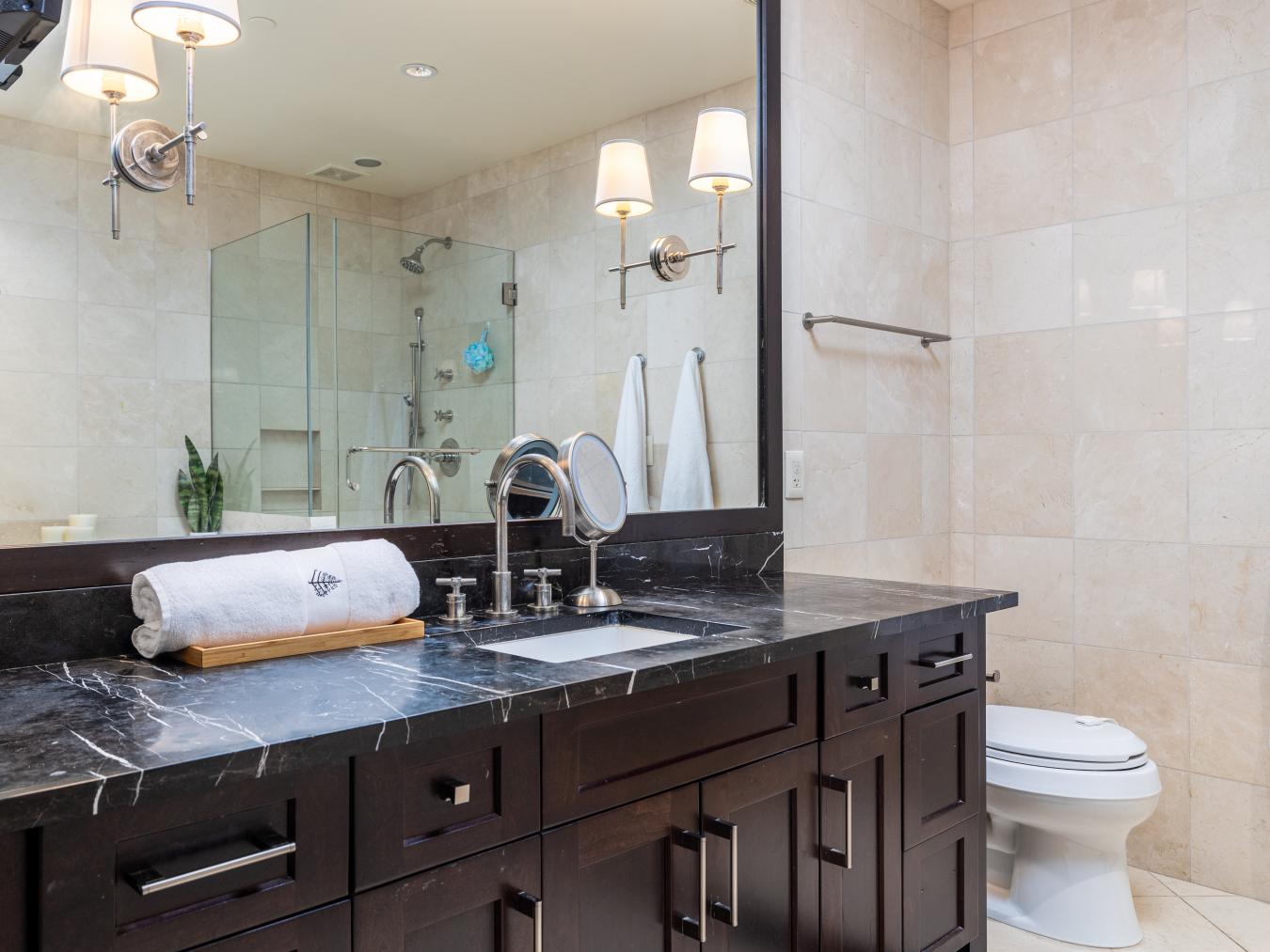98 San Jacinto Boulevard, Austin, Travis, 78701, United States, 1 Bedroom Bedrooms, ,1 BathroomBathrooms,Residential,For Sale,98 San Jacinto Boulevard,9718821