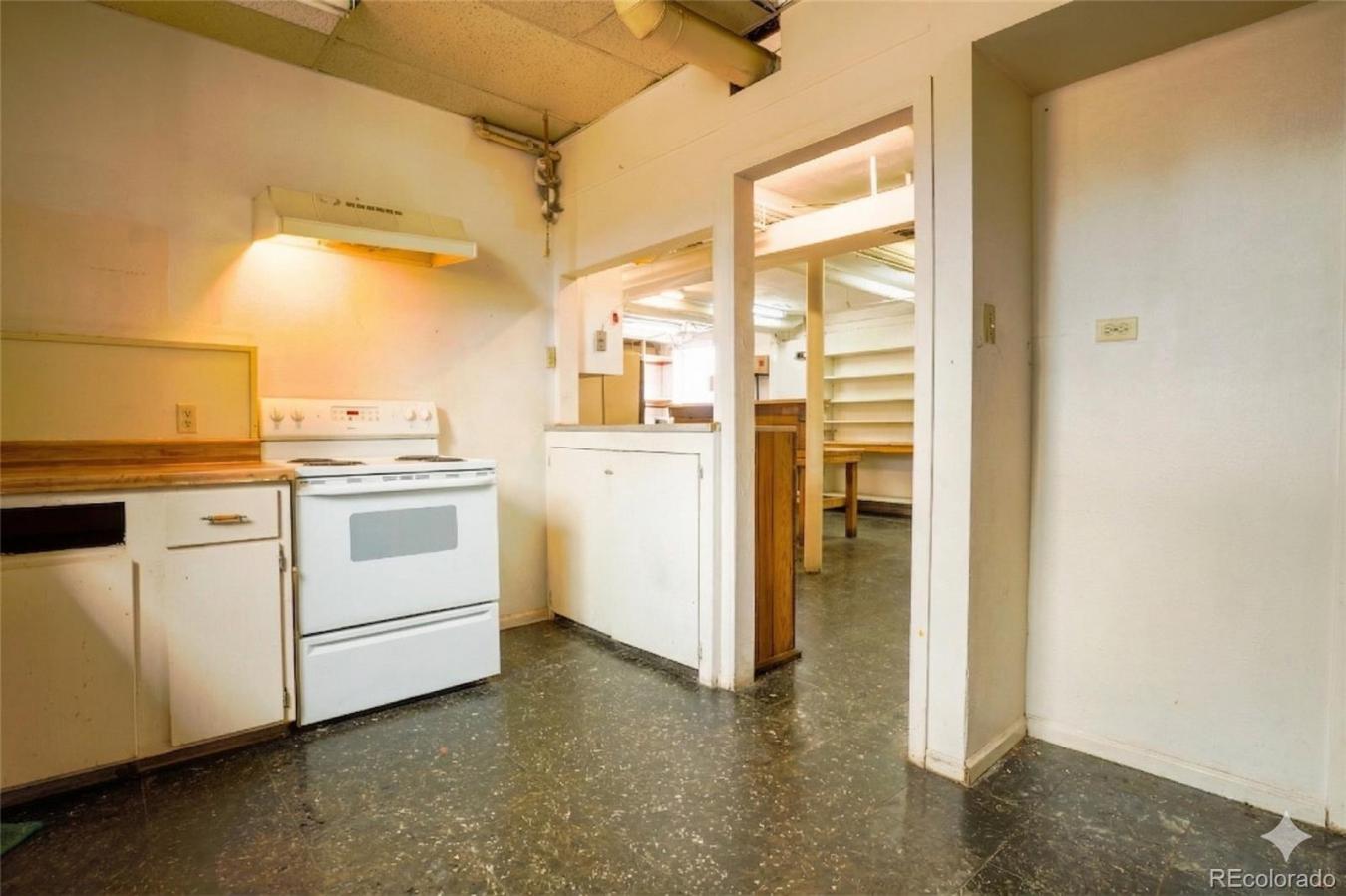 705 Ulysses, Golden, Jefferson, 80401, United States, ,Residential,For Sale,705 Ulysses,4541459