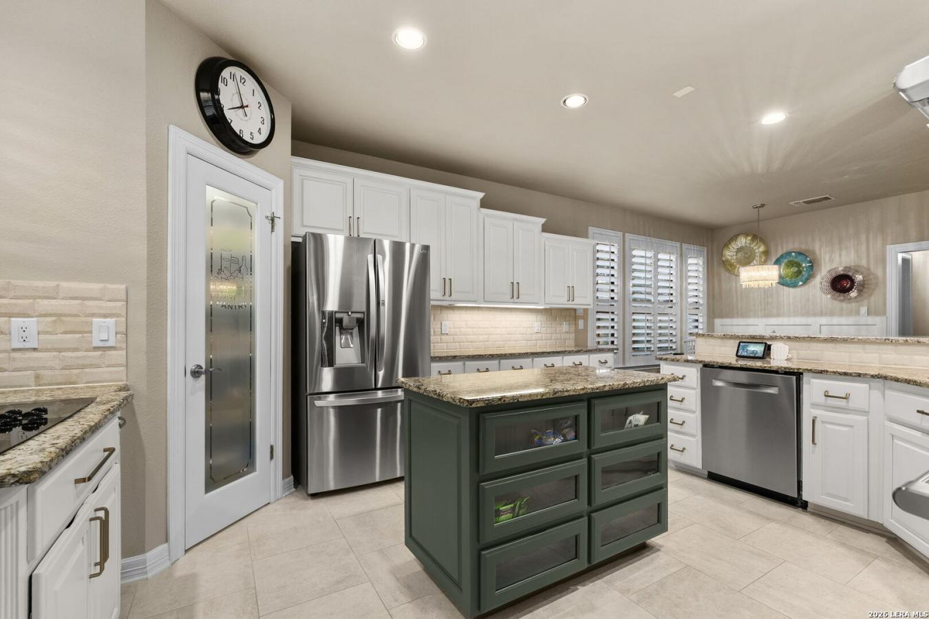 Welcome to Oakwood, where timeless elegance meets exceptional craftsma – image 17