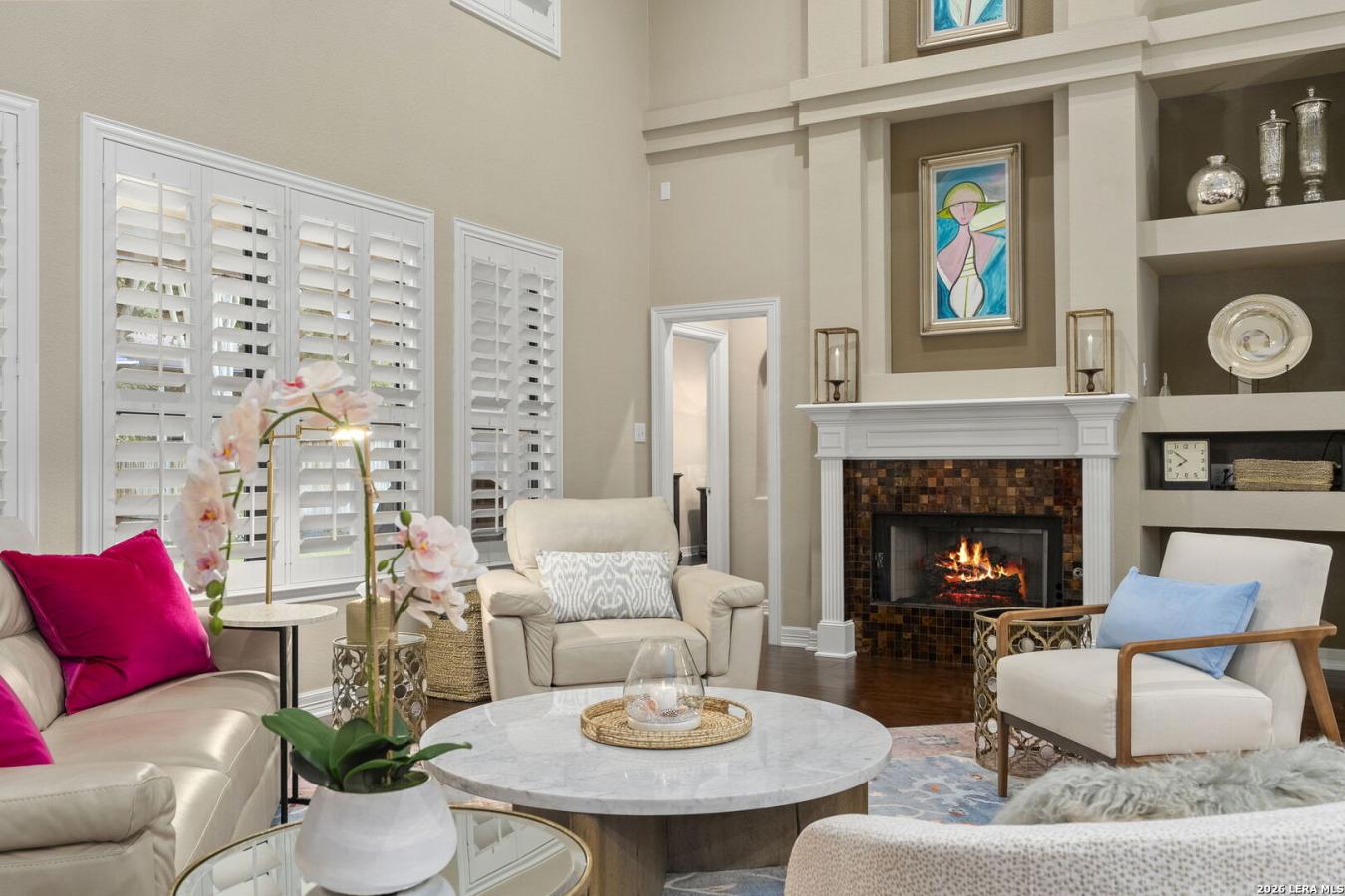 Welcome to Oakwood, where timeless elegance meets exceptional craftsma – image 9